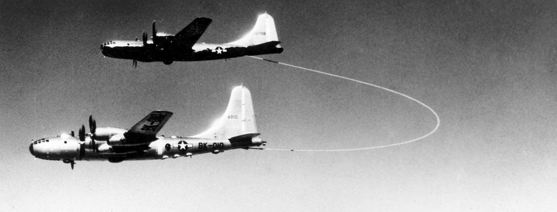 %27Lucky_Lady_II%22_being_refuelled_by_B-29M_45-21708_061215-F-1234S-002.jpg