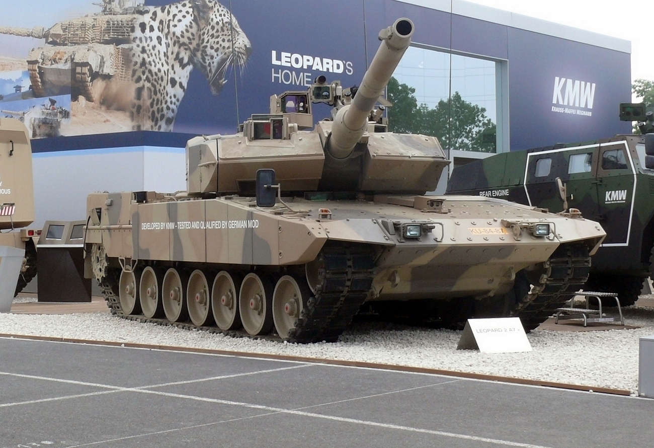 Leopard_2_A7,_Eurosatory_2010.jpg