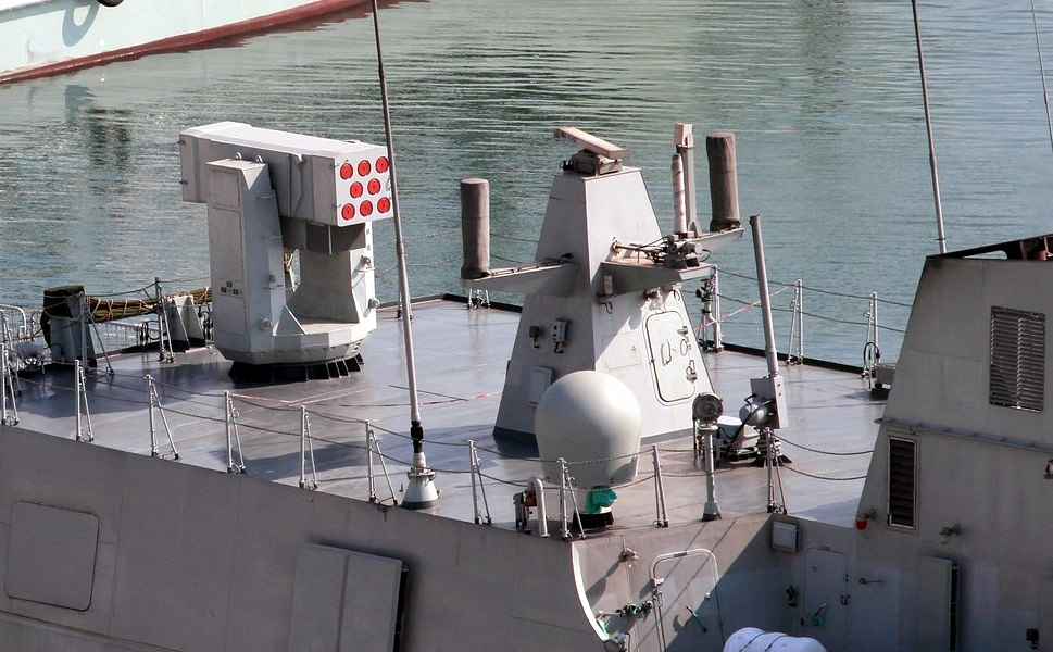 Type_056_corvette_FL-3000N_8-round_SAM_launcher.jpg