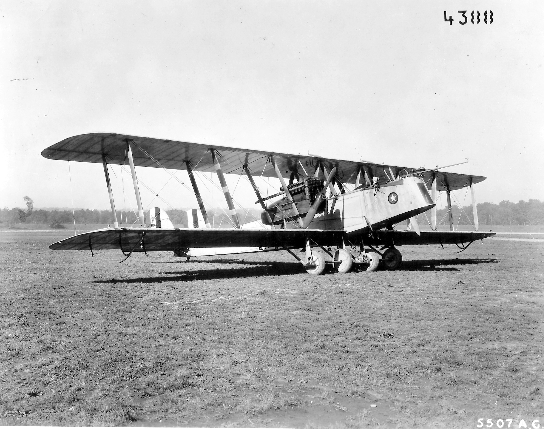 Martin_MB-1_front_right_quarter_SN_AS_39059_P104_040315-F-9999G-013.jpg