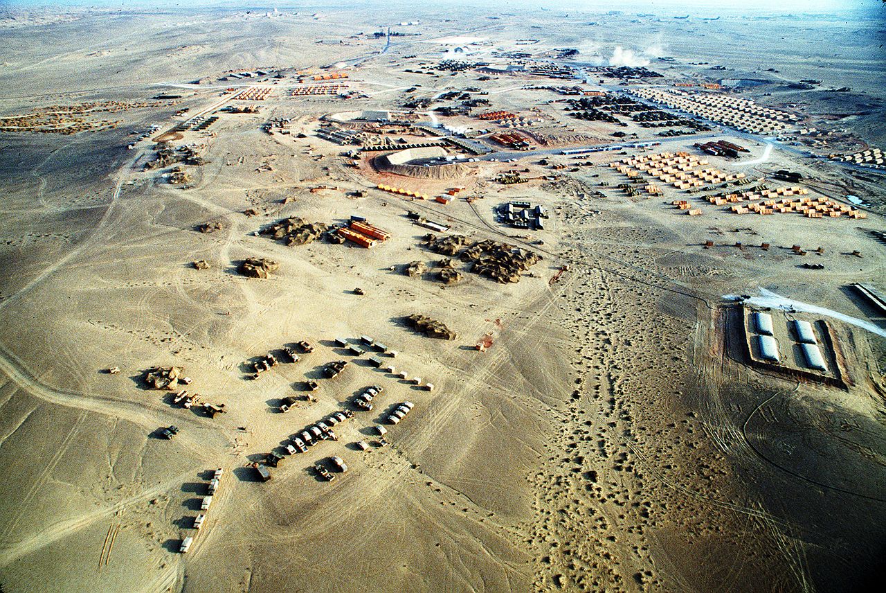 1280px-Aerial_of_encampment_for_Bright_Star_%2794.JPEG