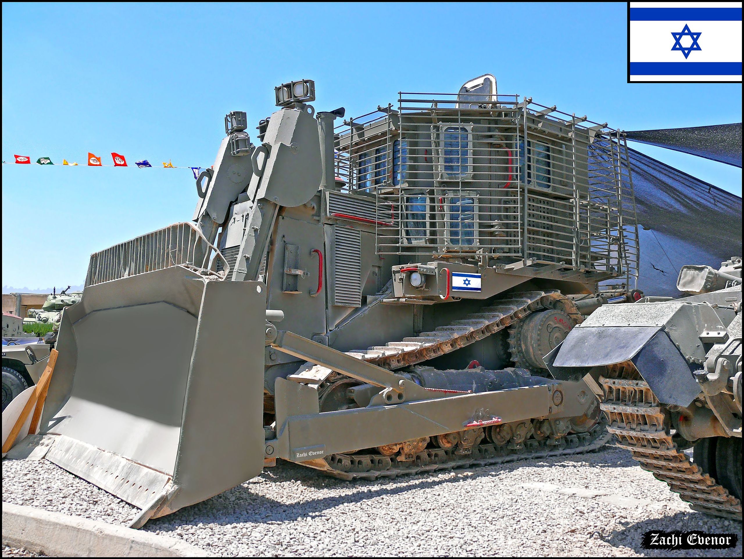 2560px-IDF-D9R-Armored-Bulldozer-ZEMK-002.jpg