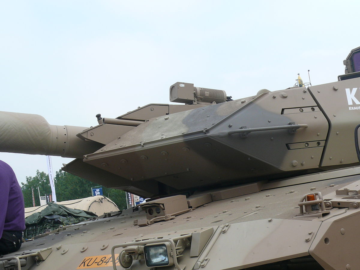 1200px-Leopard_2_A7_%286713947585%29.jpg