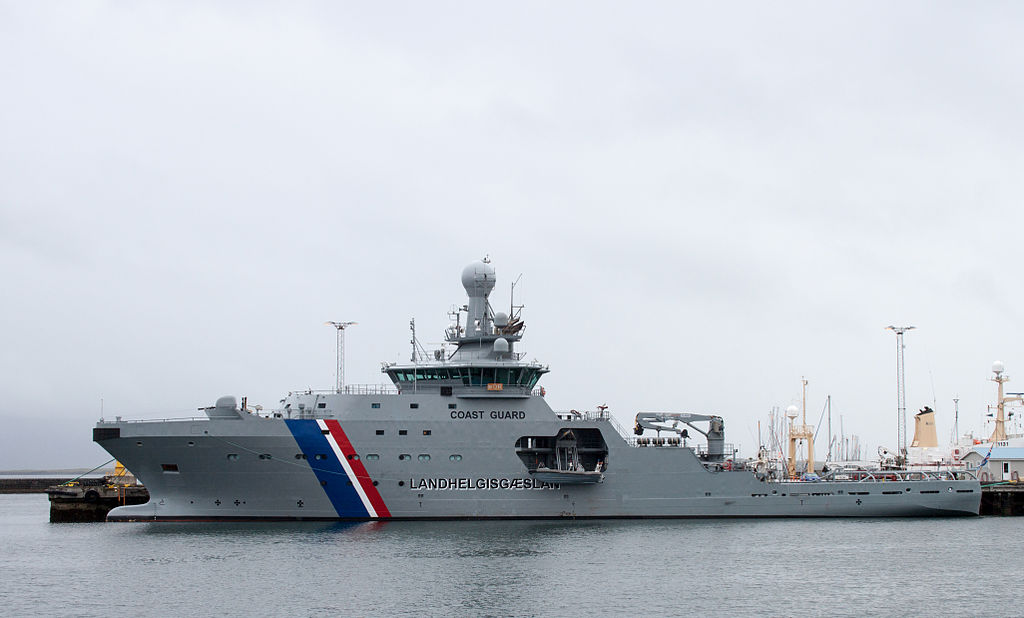 1024px-Coast_Guard_vessel_Thor_in_Reykjav%C3%ADk_Harbour.jpg