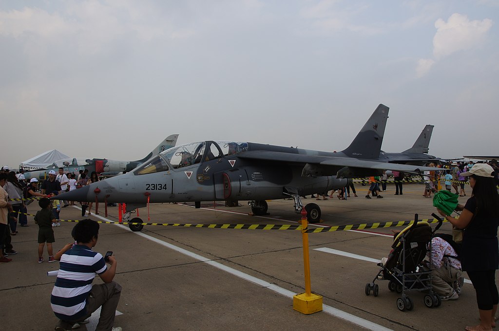 1024px-Royal_Thai_Air_Force_Alpha_Jet_in_2013.jpg