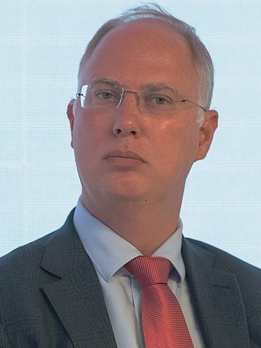 375px-Kirill_Dmitriev_2018.jpg
