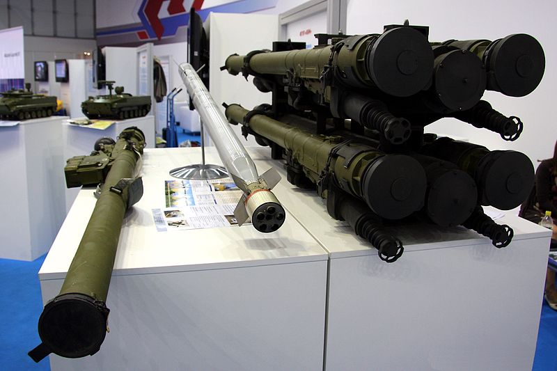 800px-9K338_Igla-S_%28NATO-Code_-_SA-24_Grinch%29_-_detail.jpg