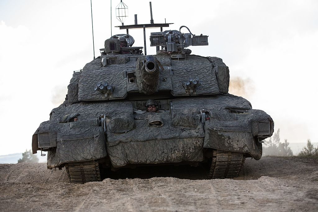1024px-Challenger_2-Megatron_MOD_45161557.jpg
