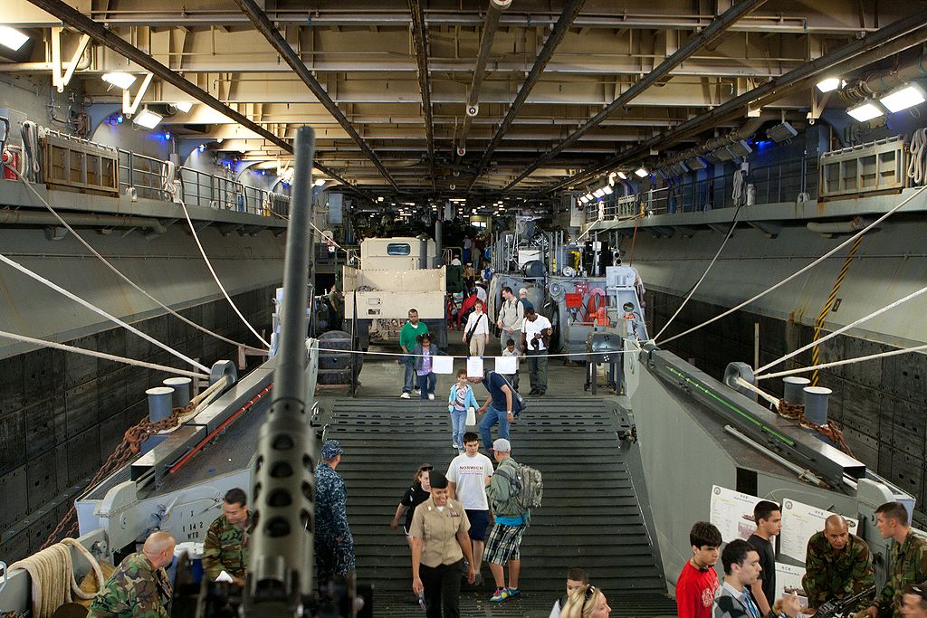 1024px-USS_Iwo_Jima_Interior.jpg