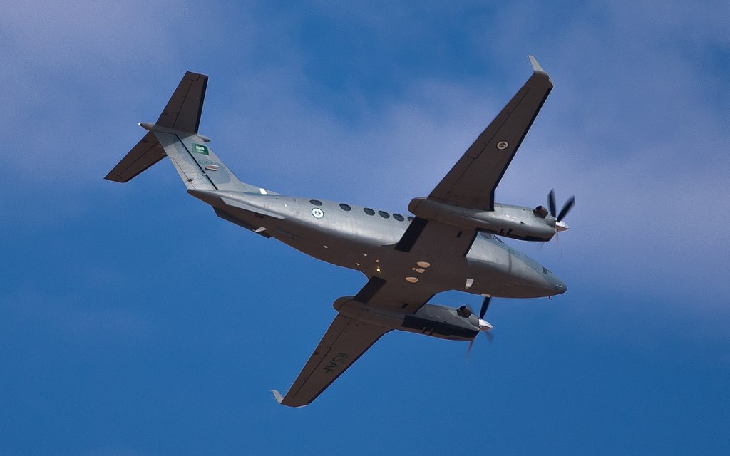 1024px-Royal_Saudi_Air_force_King_Air.jpg