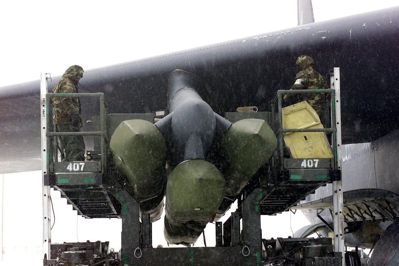 1280px-AGM-129_on_a_B-52.JPG