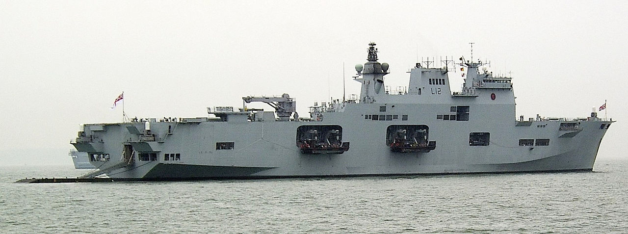 1280px-HMS_Ocean_IFOS2005%2C_cropped.jpg