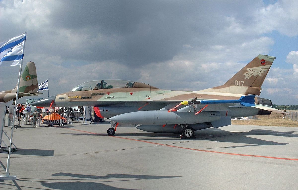 1200px-IAF_F-16B_Netz_017_CIAF_2004-3.jpg