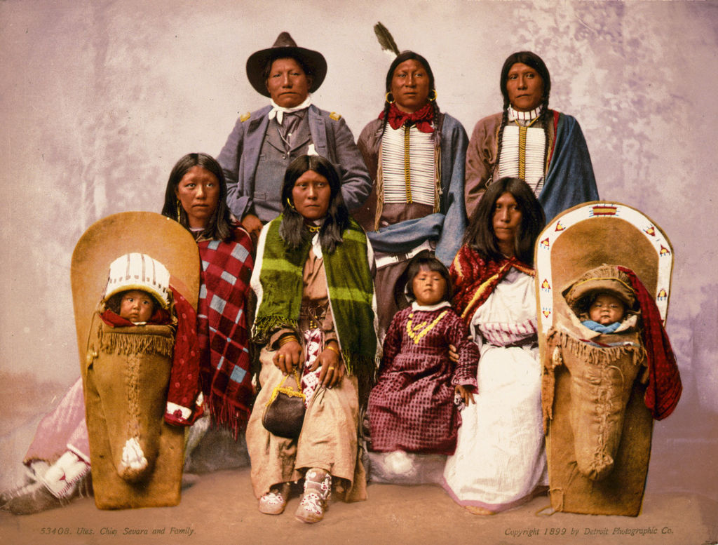 1024px-Utes_chief_Severo_and_family%2C_1899.jpg