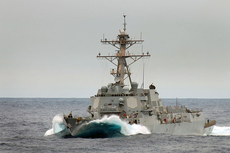 800px-Flickr_-_Official_U.S._Navy_Imagery_-_USS_Jason_Dunham_%28DDG_109%29_cuts_through_waves..jpg