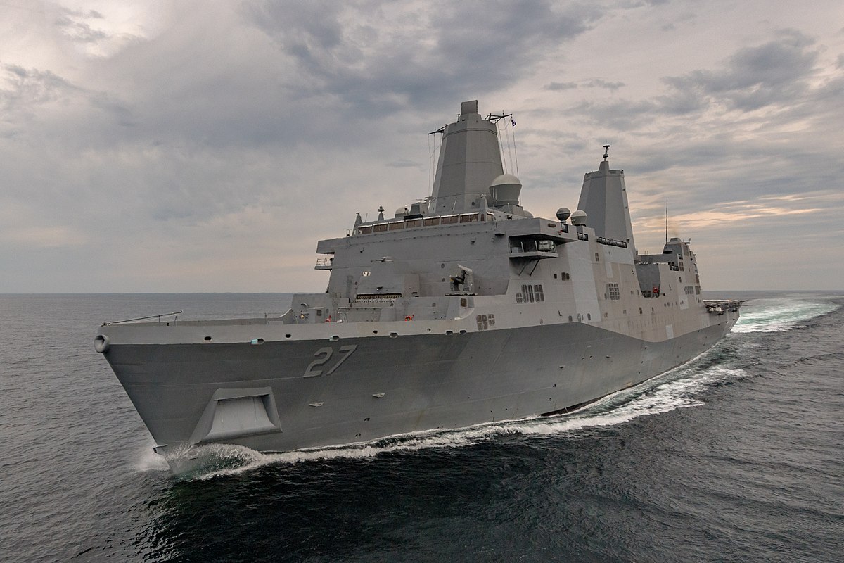 1200px-USS_Portland_has_conducts_its_first_set_of_sea_trials_in_the_Gulf_of_Mexico._%2835696636566%29.jpg