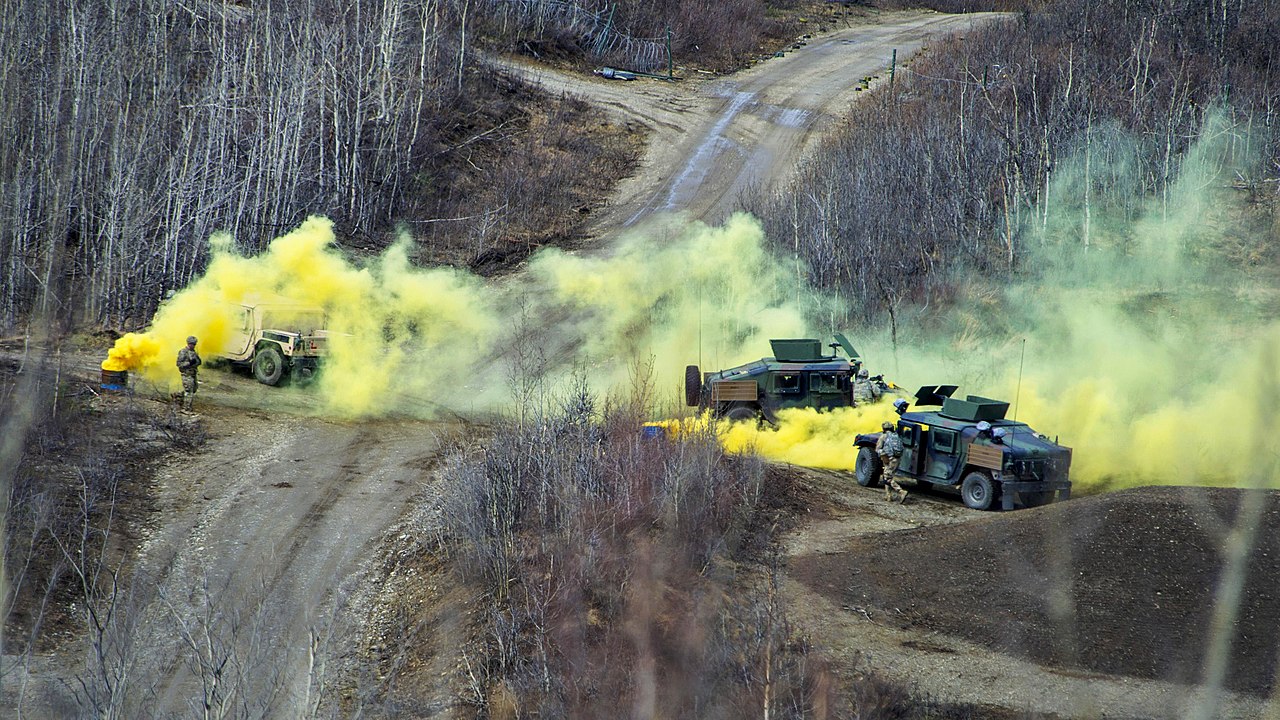 1280px-Smoke_Signal_1.jpeg