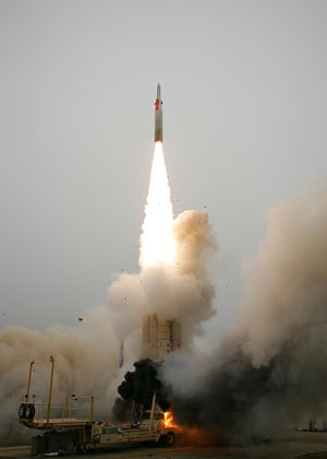 300px-Arrow_anti-ballistic_missile_launch2.jpg