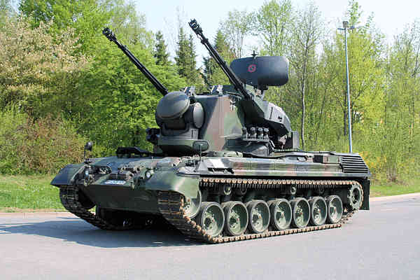 qlow-600px-Gepard_1a2_overview.jpg