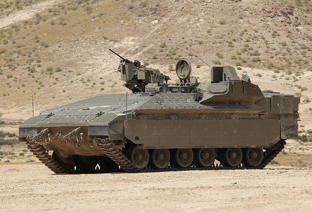 1024px-Trophy_on_NAMER_AFV.jpg