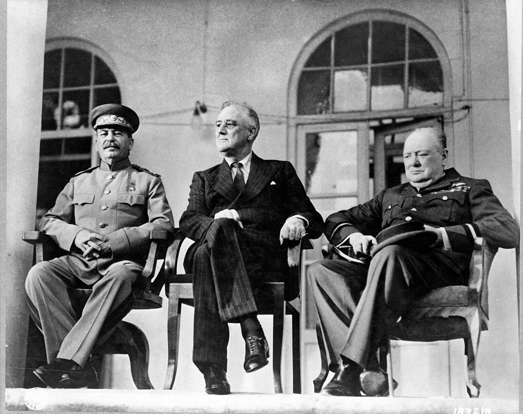 1024px-Teheran_conference-1943.jpg