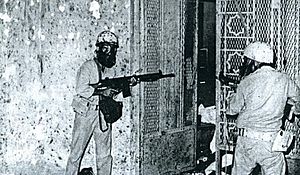 300px-Saudi_soldiers%2C_Mecca%2C_1979.JPG