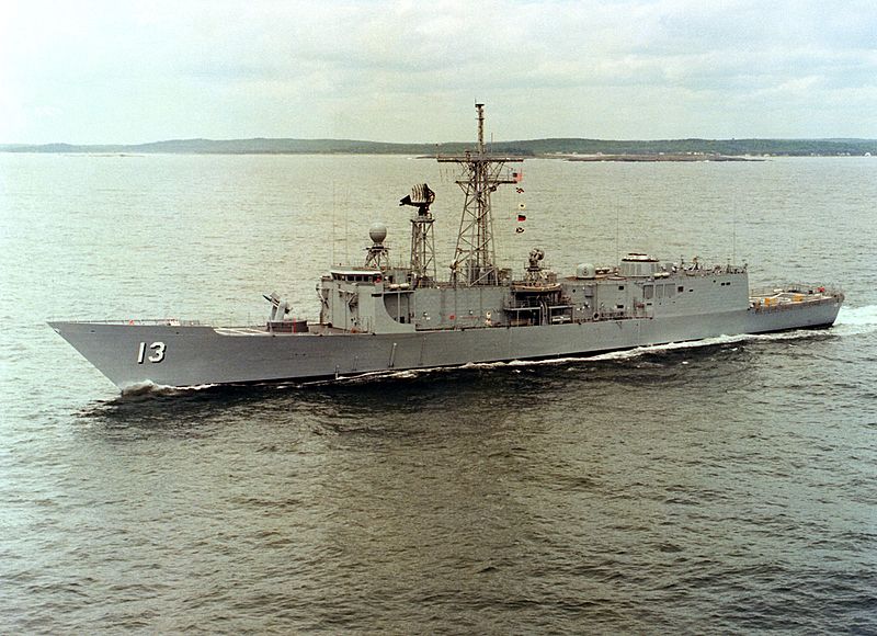 800px-USS_Samuel_Eliot_Morison_%28FFG-13%29_underway_during_sea_trials_on_10_June_1980.jpg