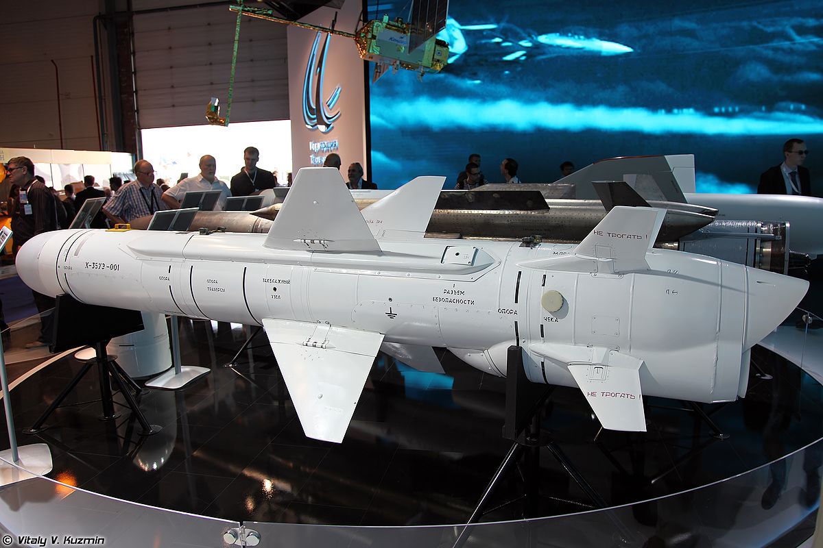 1200px-Kh-35UE_-_MAKS2015part7-46.jpg
