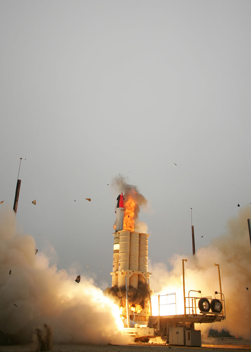 800px-Arrow_anti-ballistic_missile_launch4.jpg