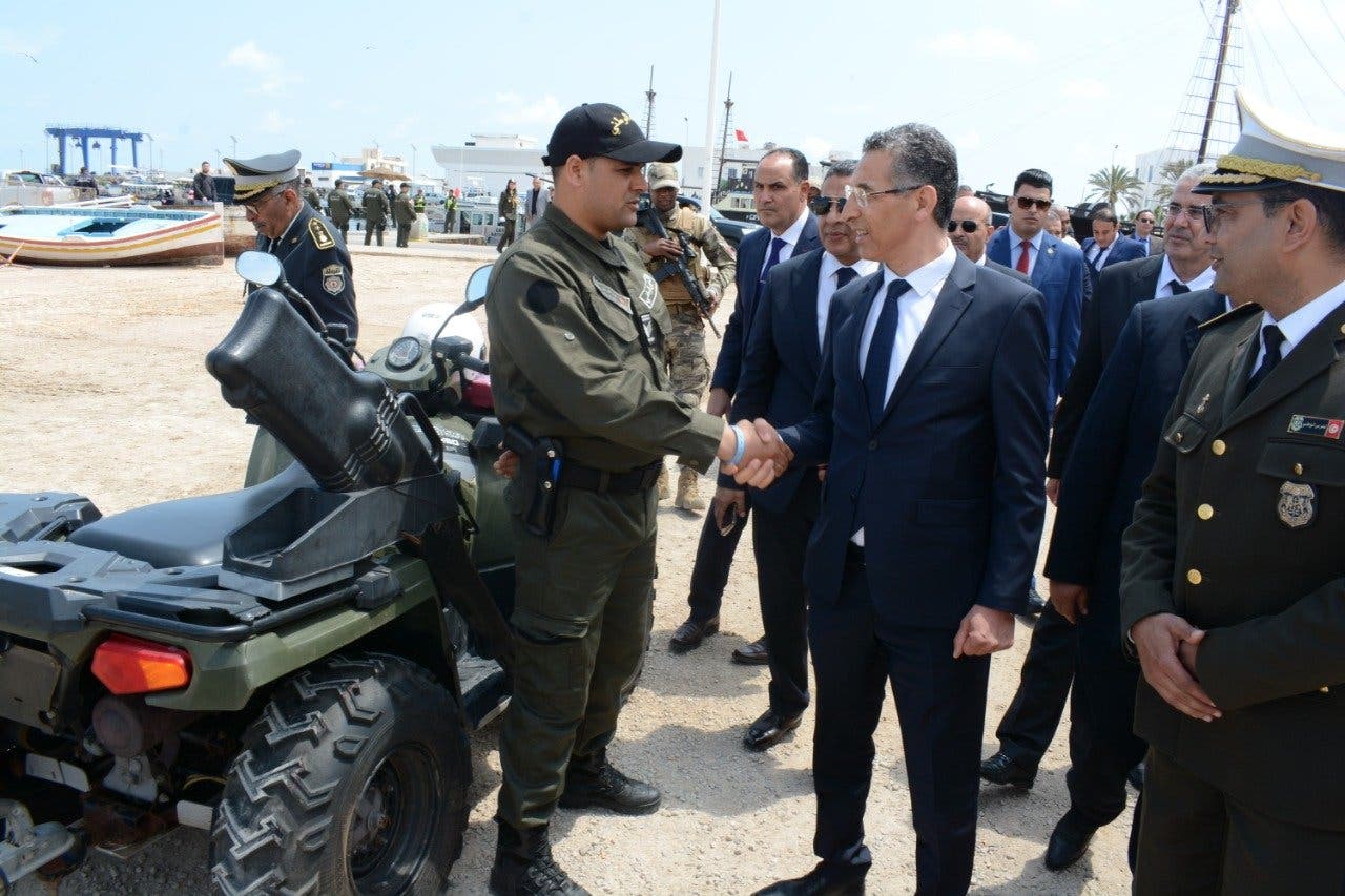 زيارة وزير الداخلية لجزيرة جربة زيارة وزير الداخلية لجزيرة جربة
