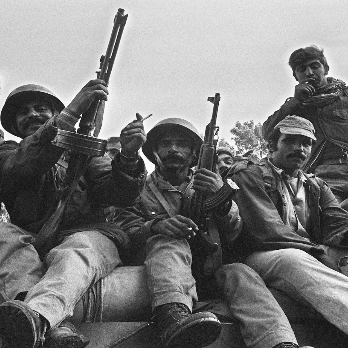 جنود سوريون في بيروت في 15/ 11/ 1976 (فرانس برس)