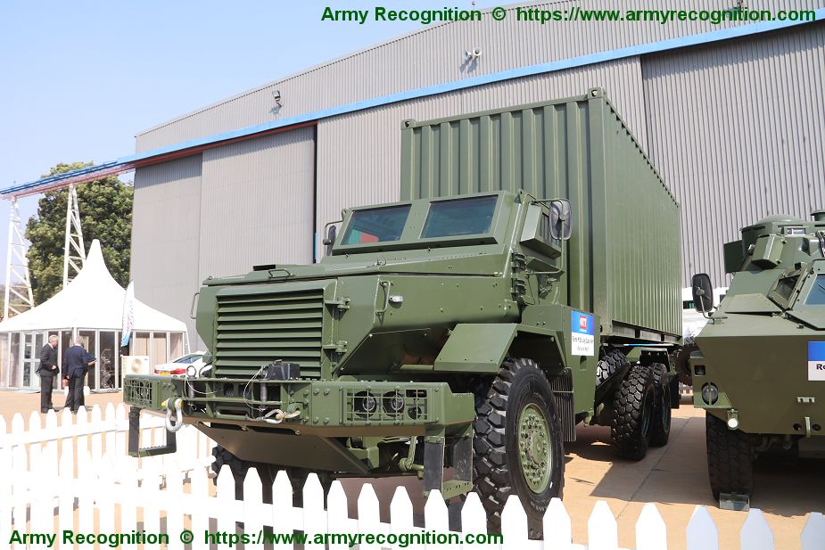 World_premiere_OTT_M36_Mk_6C_6x6_armored_Logistic_Support_Truck_AAD_2018_South_Africa_925_001.jpg