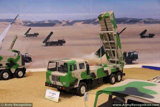 WS-32_300mm_MLRS_precision_guided_multiple_launch_rocket_system_China_Chinese_defense_industry_640_001.jpg