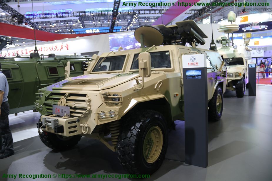 Dong_Feng_4x4_tactical_vehicle_with_anti-tank_missile_photo_001.jpg