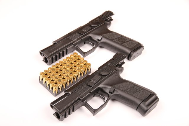 cz_p07_p09_pistols_640_001.jpg