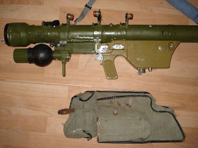 SA-14_Gremlin_9K34_Strela-3_manpads_portable_air-defense_missile_system_Russia_Russian_army_defence_industry_003.jpg