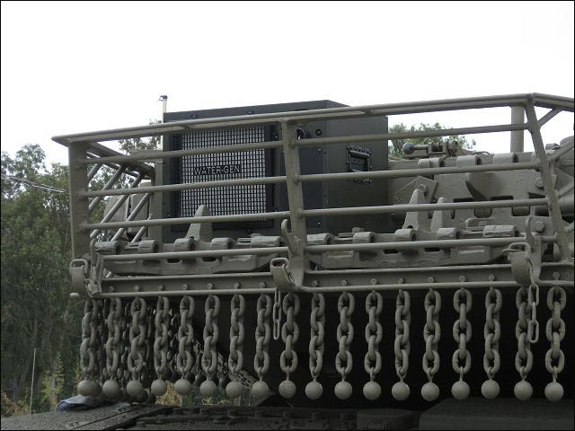 Water_Gen_Installation_on_Merkava_main_battle_tank_israel_Israeli_army_640_001.jpg