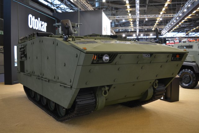 Otokar_introduces_its_TULPARS_Armored_Personnel_Carrier_at_Eurosatory_2016_640_001.jpg