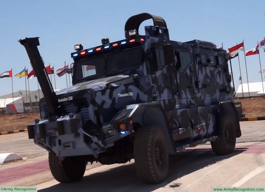 BIDEC_2017_Cambli_promotes_its_Thunder_2_Armored_Tactical_Truck_925_002.jpg