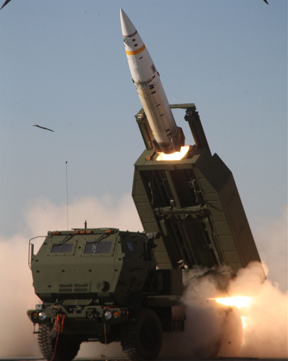 Romania_approves_purchase_of_US_M142_HIMARS_missile_rocket_launchers_925_002.jpg