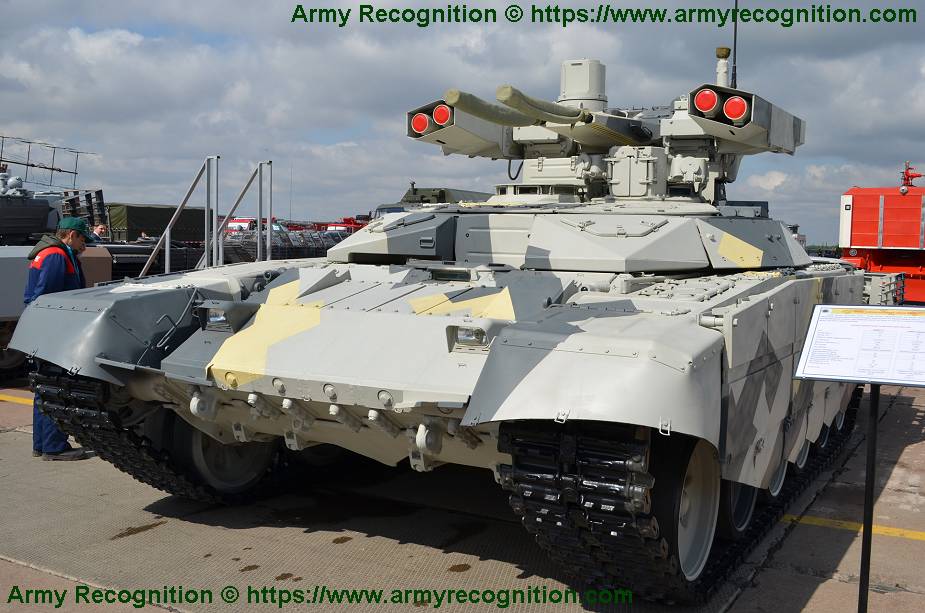 Algeria_has_ordered_300_Russian-made_BMPT-72_Terminator_2_fire_support_armored_vehicles_925_001.jpg