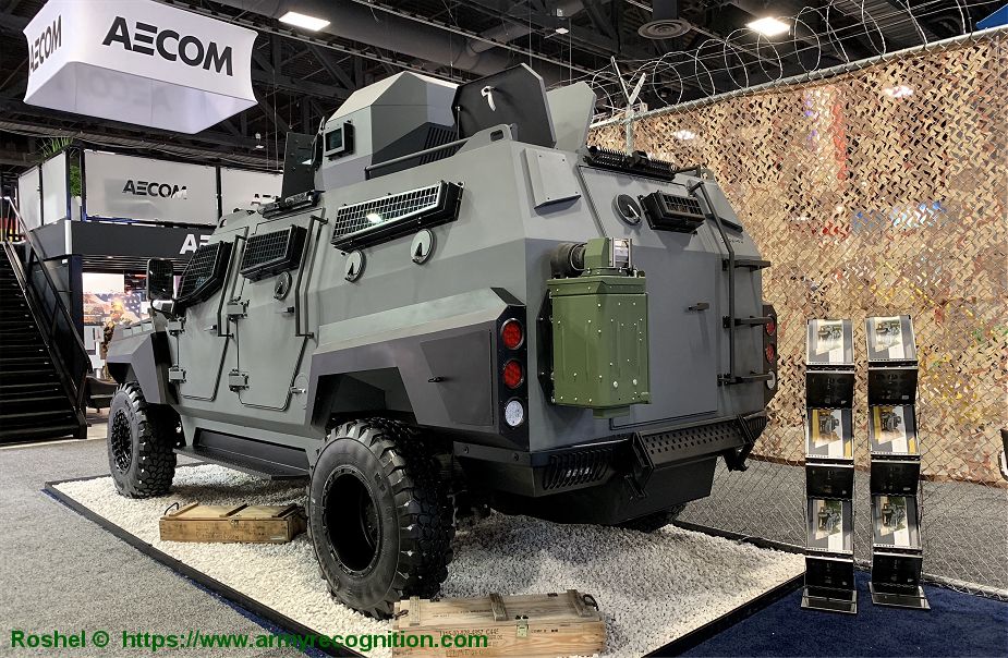 Roshel_unveils_its_Senator_4x4_All-Terrain_Tactical_Vehicle_at_AUSA_2018_Washington_DC_defense_exhibition_925_001.jpg