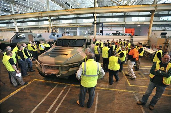 Hawkei_Thales_light_protected_mobility_wheeled_armoured_vehicle_Australia_Australian_003.jpg