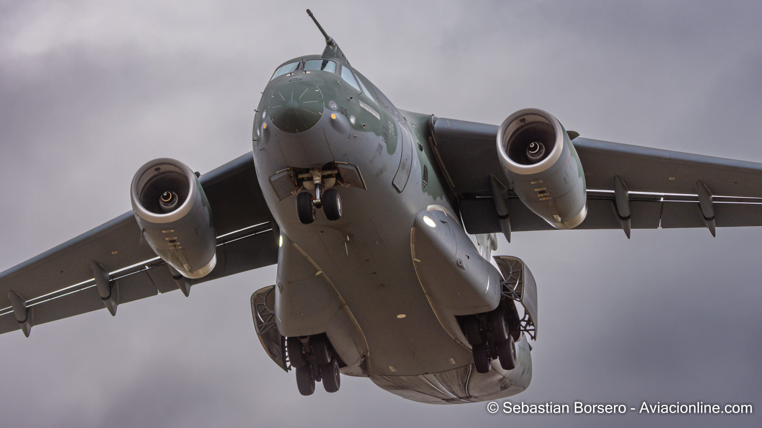 FAB2855-Embraer-KC-390-Fuerza-Aerea-de-Brasil-1-6-scaled.jpg