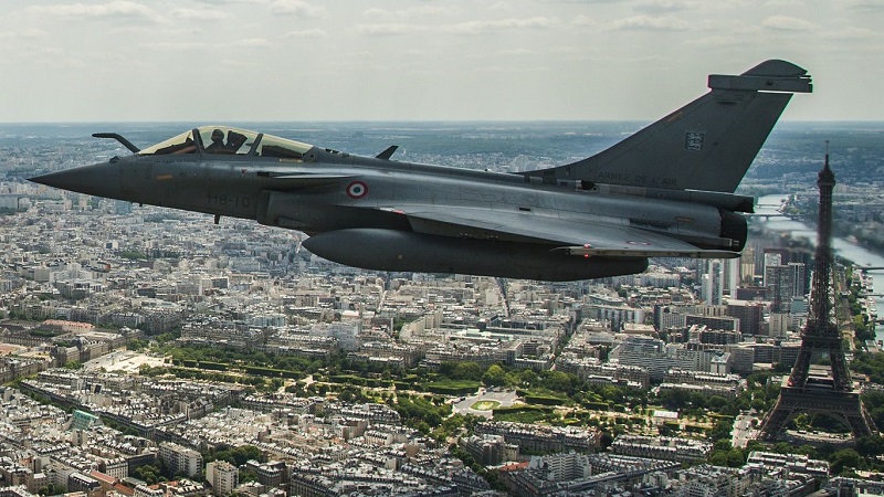 www.avionslegendaires.net