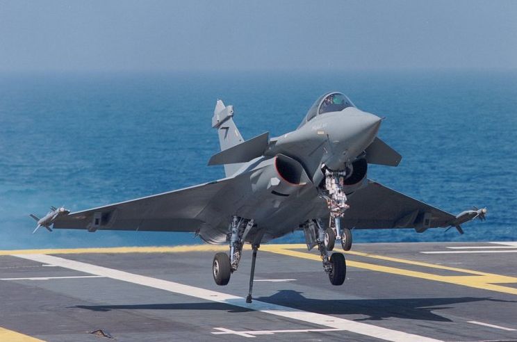 Rafale-carrier-landing.jpg