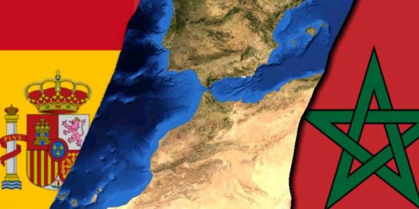 رئيس جمعية الريف الكبير لحقوق الانسان لـ”كَود”: ربط مليلية بالجزائر غير هضرة خاوية وها الكرونولوجيا ديال هاد القضية لّي كانت غاتكبر وطفيناها رئيس جمعية الريف الكبير لحقوق الانسان لـ”كَود”: ربط مليلية بالجزائر غير هضرة خاوية وها الكرونولوجيا ديال هاد القضية لّي كانت غاتكبر وطفيناها