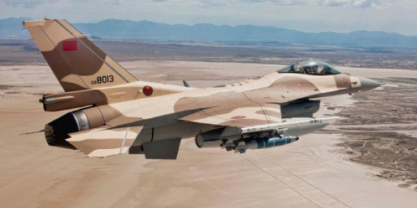 موقع “ديفنسيا” : استعدادات بقاعدتي سيدي سليمان وبن گرير لاستقبال 25 طيارة “إف-16 – بلوك 72” والجيش غادي ينشر سرب ديال المقاتلات ف قاعدة گلميم موقع “ديفنسيا” : استعدادات بقاعدتي سيدي سليمان وبن گرير لاستقبال 25 طيارة “إف-16 – بلوك 72” والجيش غادي ينشر سرب ديال المقاتلات ف قاعدة گلميم