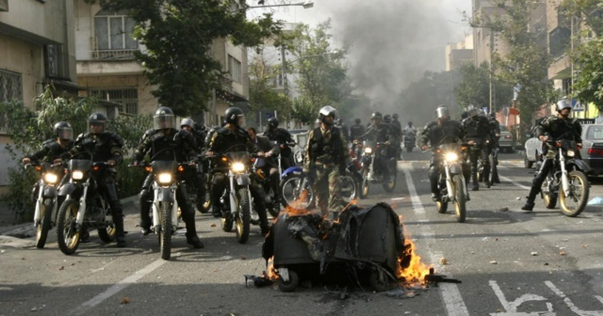 2009_Iran_Protest.jpg