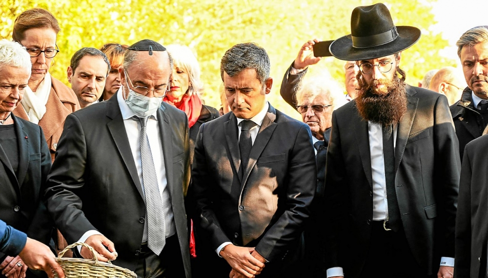 le-ministre-de-l-interieur-gerald-darmanin-se-recueille-au_5975936.jpg